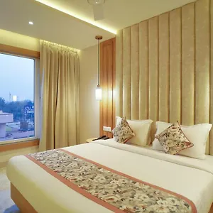 Four Element Hotel Varanasi