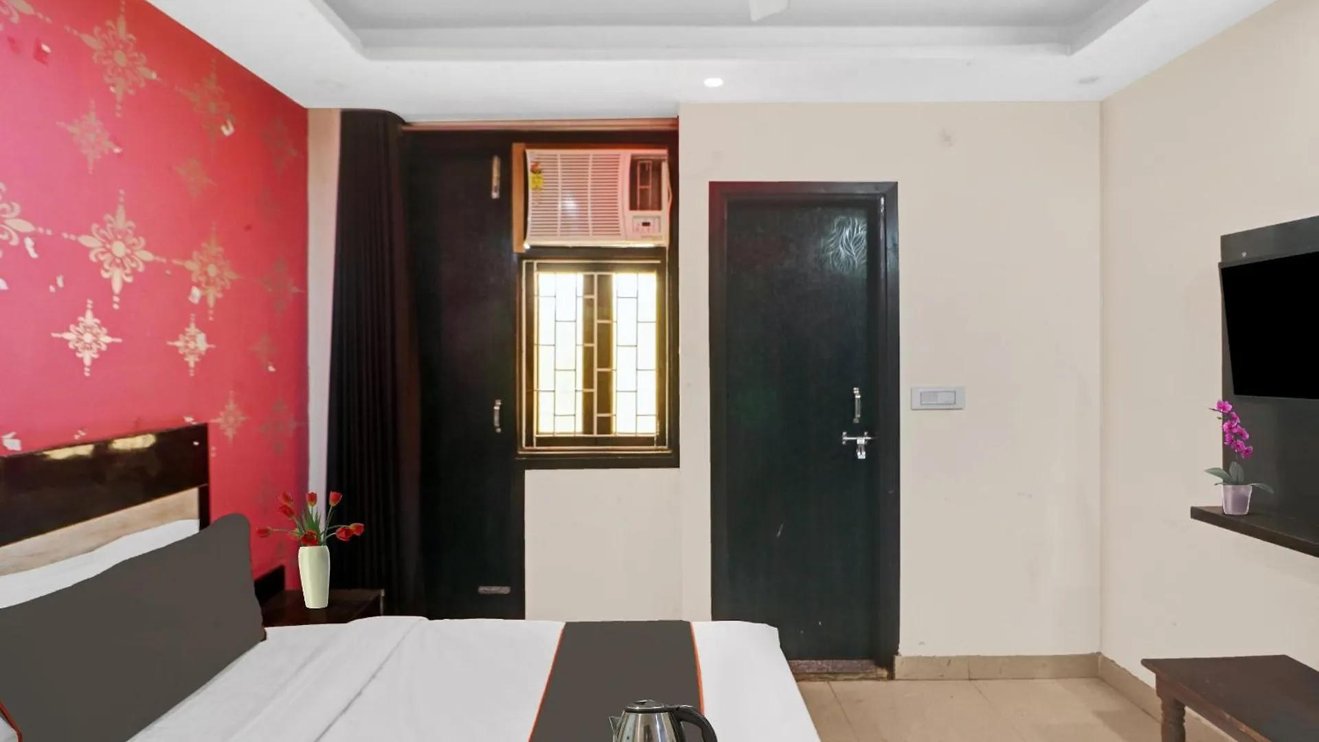***  Hotel O Lotus New Delhi India